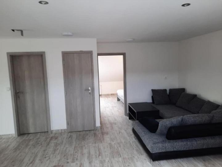 Apartman 温珀克 外观 照片